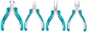 Total  4 Pcs mini pliers set