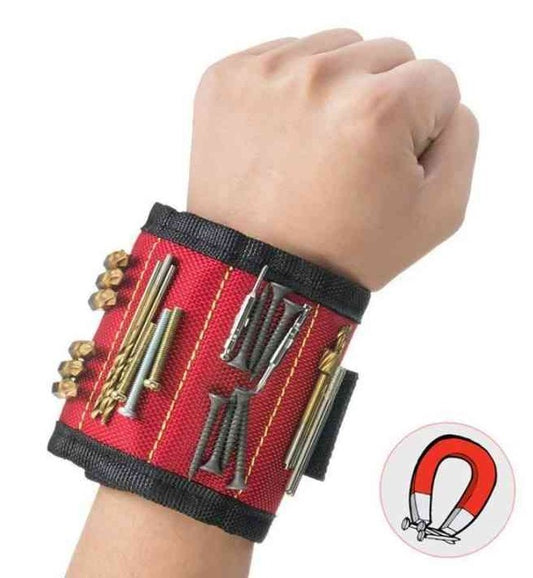 MAGNETIC WRISTBAND